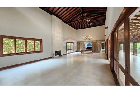 2_photo/00a69f2333.b9011c6352d0a570-ATLAS-d9dde27d-1dcc-4e77-a0ad-a6f28a8190b0.jpg de casa à venda com 4 quartos, 612m² em Centro, Nova Lima