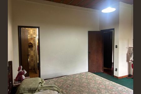 31_photo/00a69f2367.ceff8192393c33de-ATLAS-07381e81-9f34-4a35-a87b-00983cfb48be.jpg de casa à venda com 4 quartos, 202m² em Rosário, Nova Lima