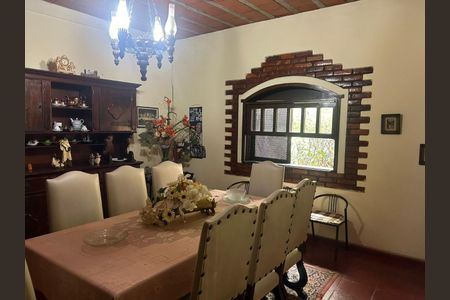 45_photo/00a69f2367.ceff8192393c33de-ATLAS-3980bed0-4b46-4efb-9383-55c23bf2bd98.jpg de casa à venda com 4 quartos, 202m² em Rosário, Nova Lima