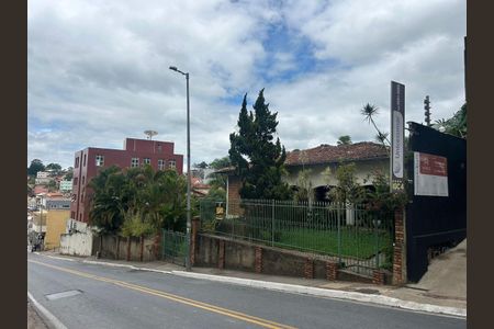 9_photo/00a69f2367.ceff8192393c33de-ATLAS-b3fc45b8-cd8f-4006-aaca-2a331be8bb37.jpg de casa à venda com 4 quartos, 202m² em Rosário, Nova Lima