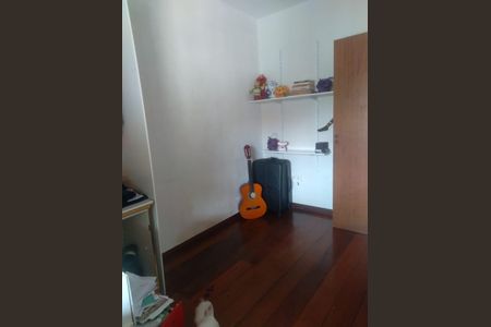 21_photo/00a69f3011.ceff8192393c33de-ATLAS-44f4df1a-7405-4349-a783-cbbc3534f050.jpg de casa à venda com 3 quartos, 186m² em Olaria, Nova Lima