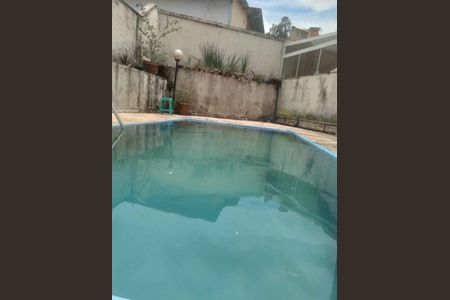 6_photo/00a69f3011.ceff8192393c33de-ATLAS-8261158c-0ca8-48dd-8f1e-1ded3b541d8f.jpg de casa à venda com 3 quartos, 186m² em Olaria, Nova Lima