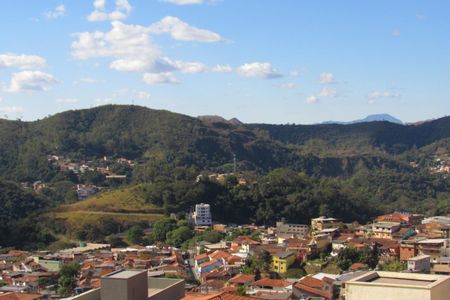 35_photo/00a69f345b.98a2f1197ddc2320-ATLAS-ed45c191-9f2c-4af9-90c7-5b900c7f8674.jpg de casa à venda com 3 quartos, 300m² em Cariocas, Nova Lima