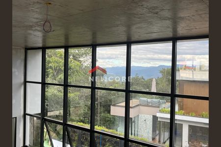 8_photo/00a69f361f.1168d7f35de77434-ATLAS-1e7243f7-62f3-413f-8d6a-a8ad1c8f243a.jpg de casa de condomínio à venda com 4 quartos, 648m² em Chácara Silveira Ramos, Nova Lima