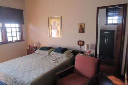 22_photo/00a69f3981.a9fe67ee86852afe-ATLAS-15f2721c-3522-4619-8e42-8dd4f742f755.jpg de casa à venda com 4 quartos, 300m² em Quintas II, Nova Lima