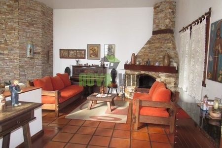 13_photo/00a69f3981.a9fe67ee86852afe-ATLAS-7a6eaba6-b07c-4505-9b47-2cfeee384e1e.jpg de casa à venda com 4 quartos, 300m² em Quintas II, Nova Lima