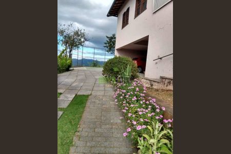 19_photo/00a69f3981.a9fe67ee86852afe-ATLAS-87b62763-d8e9-4ae1-937e-c1408dd2feb9.jpg de casa à venda com 4 quartos, 300m² em Quintas II, Nova Lima