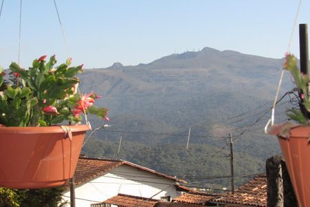 35_photo/00a69f3981.a9fe67ee86852afe-ATLAS-89eefa7c-27a8-4688-a75c-99c2acfe35aa.jpg de casa à venda com 4 quartos, 300m² em Quintas II, Nova Lima