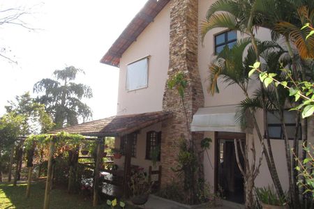 3_photo/00a69f3981.a9fe67ee86852afe-ATLAS-b842eb7e-570a-4a6e-9905-7d3b1f63a9b3.jpg de casa à venda com 4 quartos, 300m² em Quintas II, Nova Lima