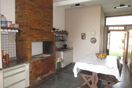 31_photo/00a69f3981.a9fe67ee86852afe-ATLAS-c795dda0-222f-48ea-b408-ddfbc416a685.jpg de casa à venda com 4 quartos, 300m² em Quintas II, Nova Lima