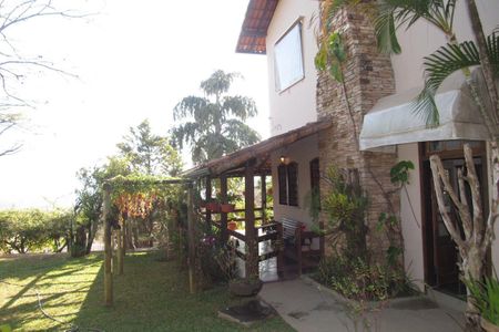 5_photo/00a69f3981.a9fe67ee86852afe-ATLAS-efab02e9-adfd-430c-be85-fc07fa683aeb.jpg de casa à venda com 4 quartos, 300m² em Quintas II, Nova Lima