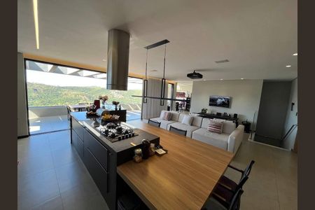 2_photo/00a69f3a03.ceff8192393c33de-ATLAS-0777f2ad-fe3a-4480-a309-f4458c56692d.jpg de casa à venda com 3 quartos, 280m² em Quintas, Nova Lima