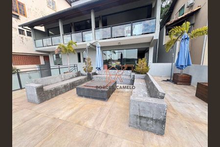 5_photo/00a69f3a17.eb4747a7722cd593-ATLAS-4a064934-0d35-40bf-800a-8dc200d6f45a.jpg de casa à venda com 4 quartos, 450m² em Alto das Quintas, Nova Lima