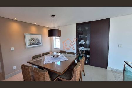 18_photo/00a69f3ae7.a653025800d65953-ATLAS-a078ce87-029f-4fa9-a847-435b8a624706.jpg de casa à venda com 3 quartos, 383m² em Quintas, Nova Lima