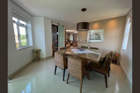 17_photo/00a69f3ae7.a653025800d65953-ATLAS-a4b9cde2-f6d7-42cf-b9b5-749d441a80b3.jpg de casa à venda com 3 quartos, 383m² em Quintas, Nova Lima