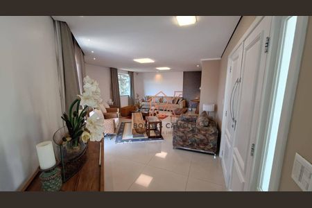 5_photo/00a69f3ae7.a653025800d65953-ATLAS-a8d37d1f-0362-4918-8c3f-8545cdbdbaf5.jpg de casa à venda com 3 quartos, 383m² em Quintas, Nova Lima