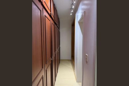 10_photo/00a69f3af7.8a734c1c2a3b006e-ATLAS-2c11a6b4-2ce1-49eb-aff4-6b761ca7d4e1.jpg de casa à venda com 3 quartos, 383m² em Quintas, Nova Lima