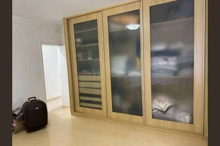 27_photo/00a69f3af7.8a734c1c2a3b006e-ATLAS-51eb769f-6ea5-4473-9ed5-1e2f0ee0069e.jpg de casa à venda com 3 quartos, 383m² em Quintas, Nova Lima