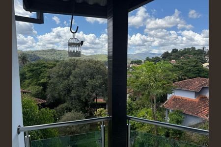 10_photo/00a69f3af7.8a734c1c2a3b006e-ATLAS-c125a34b-a9dc-45e3-8d32-e1ff916686a8.jpg de casa à venda com 3 quartos, 383m² em Quintas, Nova Lima