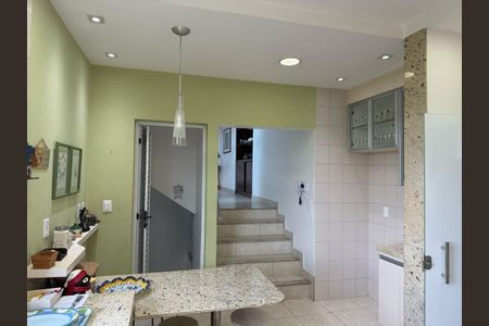 22_photo/00a69f3af7.8a734c1c2a3b006e-ATLAS-c8085d8f-77e4-4fe3-b2b5-bf9c3f3ff045.jpg de casa à venda com 3 quartos, 383m² em Quintas, Nova Lima