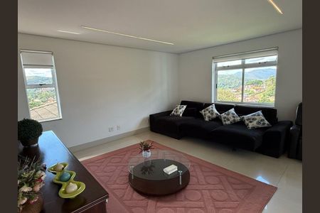 12_photo/00a69f3af7.8a734c1c2a3b006e-ATLAS-d3e3032f-f486-4491-b022-b5213ca26e25.jpg de casa à venda com 3 quartos, 383m² em Quintas, Nova Lima