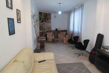 2_photo/00a69f3b15.445c0bca81181d7a-ATLAS-bb8a4508-fcd2-4cfb-8ac3-5b5fa29c70f3.jpg de casa à venda com 4 quartos, 250m² em Quintas, Nova Lima