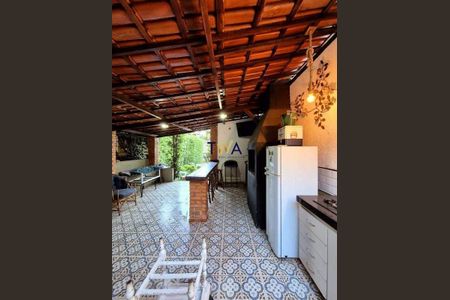 9_photo/00a69f3b15.5a85c5bdfef41cf9-ATLAS-45d6b21c-c917-41f3-8ddf-7250e7eb6897.jpg de casa à venda com 6 quartos, 400m² em Quintas, Nova Lima