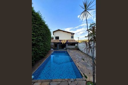 2_photo/00a69f3b15.5a85c5bdfef41cf9-ATLAS-6a10e1c6-f292-4e84-b522-2db3c52cecdb.jpg de casa à venda com 6 quartos, 400m² em Quintas, Nova Lima