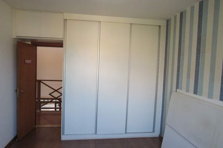 18_photo/00a69f3b4f.131c711fc740dfc3-ATLAS-45bf2b30-954f-472d-afb1-2ec7c3528ed0.jpg de casa à venda com 3 quartos, 250m² em Quintas, Nova Lima