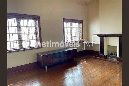 5_photo/00a69f3b97.72c99cad9401b729-ATLAS-3344af54-e2d6-470a-ae57-c07372230566.jpg de casa à venda com 4 quartos, 430m² em Quintas, Nova Lima