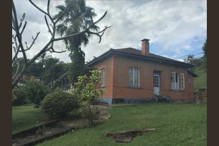 7_photo/00a69f3b9d.f0d246bad4da1cd5-ATLAS-5d0668c6-df2b-488f-a23a-b337acafa262.jpg de casa à venda com 4 quartos, 300m² em Quintas, Nova Lima