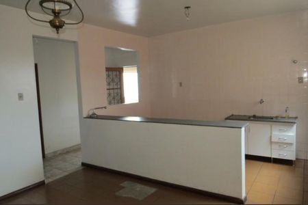 4_photo/00a69f3be7.437e93a170927d21-ATLAS-3fcf4659-6bee-4925-9b27-e9eace6b02d7.jpg de casa à venda com 4 quartos, 400m² em Quintas, Nova Lima