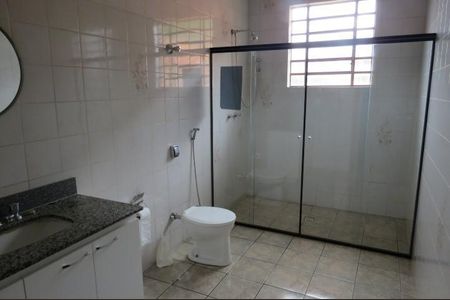 10_photo/00a69f3be7.437e93a170927d21-ATLAS-cc878dfc-7c6f-4e86-bc0d-9459e36078ee.jpg de casa à venda com 4 quartos, 400m² em Quintas, Nova Lima