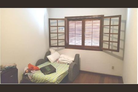 2_photo/00a69f3be7.437e93a170927d21-ATLAS-cf0b45cd-fd54-46e1-a4eb-ebbf7924ae20.jpg de casa à venda com 5 quartos, 400m² em Quintas, Nova Lima