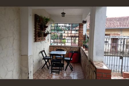 19_photo/00a69f3c5d.07671446921f2772-ATLAS-0ecc6d76-63db-481e-8295-2fb4d98bf237.jpg de casa à venda com 3 quartos, 98m² em Bairro Jardim, Nova Lima