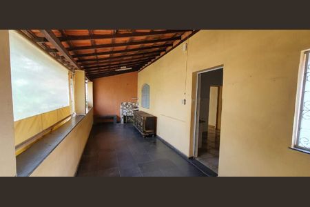 12_photo/00a69f3da1.edf2212802869f81-ATLAS-20d05e26-32f3-4180-b28e-1d65bf944a19.jpg de casa à venda com 3 quartos, 120m² em Bairro Jardim, Nova Lima