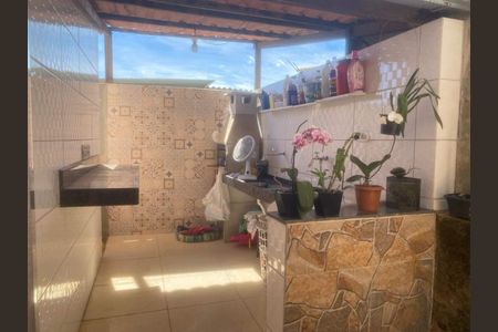 16_photo/00a69f474f.e5e499f754dcb976-ATLAS-f176d8e4-d2d7-4929-9cbd-d97f01c1ea7a.jpg de casa à venda com 2 quartos, 180m² em Cristais, Nova Lima