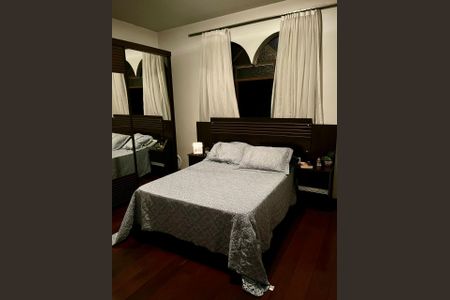 8_photo/00a69f47bb.ae3d86bef28e162d-ATLAS-ce1e75d9-d9e9-4695-8cb2-eff72df7e0ec.jpg de casa à venda com 3 quartos, 220m² em Chácara dos Cristais, Nova Lima