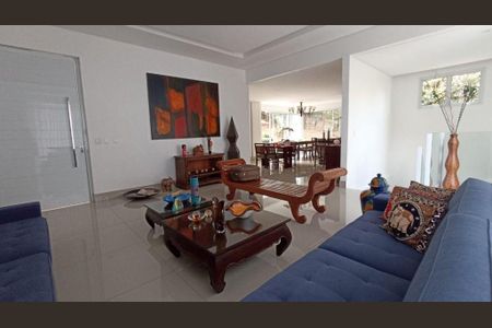 3_photo/00a69f491f.2008f600ea595daf-ATLAS-934fb24e-2315-45b6-9f9f-820552b9b348.jpg de casa à venda com 3 quartos, 223m² em Chácara Silveira Ramos, Nova Lima