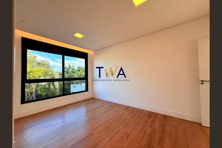 20_photo/00a69f4923.7d44486df2fbe63f-ATLAS-aabefd09-a5dc-4809-9bec-689aa6fc04df.jpg de casa à venda com 4 quartos, 348m² em Jardim Serrano, Nova Lima