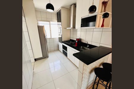 5_photo/00a69f5d35.ceff8192393c33de-ATLAS-56eea0d8-2b7f-4d04-981c-6c70def433b5.jpg de apartamento à venda com 2 quartos, 60m² em Oswaldo Barbosa Pena II, Nova Lima