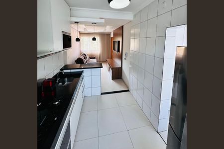 3_photo/00a69f5d35.ceff8192393c33de-ATLAS-e1464a53-adb6-4723-b18c-6cc91ca3c115.jpg de apartamento à venda com 2 quartos, 60m² em Oswaldo Barbosa Pena II, Nova Lima