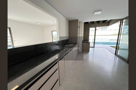 8_photo/00a69f6125.760d7ecec936a2b8-ATLAS-380476a6-3944-44a6-8404-988c8b7dd1fb.jpg de casa à venda com 4 quartos, 370m² em Vila do Ouro, Nova Lima