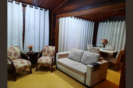 3_photo/00a69f6845.e6f02a1e96aef2b1-ATLAS-26f9c4b9-ade2-410e-9b5c-1f4d3067112d.jpg de casa à venda com 3 quartos, 200m² em Fazenda do Benito, Nova Lima