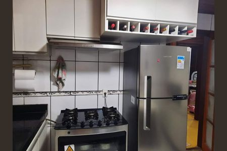 19_photo/00a69f6845.e6f02a1e96aef2b1-ATLAS-3e9dfaf3-4781-43c0-9d43-f132e9601dd0.jpg de casa à venda com 3 quartos, 200m² em Fazenda do Benito, Nova Lima