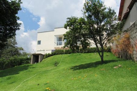 9_photo/00a69f6901.05acccb2dbb53537-ATLAS-8e28df0d-e263-4ac9-be23-77b40daf3f5b.jpg de casa à venda com 3 quartos, 280m² em Fazenda do Benito, Nova Lima