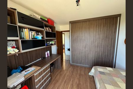 10_photo/00a6a1e075.f049d60be2a601bd-ATLAS-a221fdd1-b331-46d1-b292-c2f0f2c907d3.jpg de casa à venda com 3 quartos, 340m² em Vila do Ouro, Nova Lima