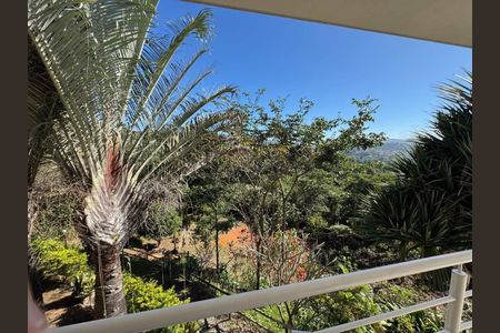 3_photo/00a6a1e075.f049d60be2a601bd-ATLAS-f05debdc-8ec1-4d3f-952c-4239b281f6cd.jpg de casa à venda com 3 quartos, 340m² em Vila do Ouro, Nova Lima