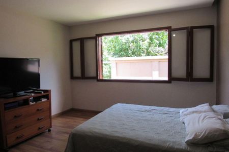 2_photo/00a6a1e159.eda30562fec2c246-ATLAS-26ae94fd-581c-4268-b842-283778a99b84.jpg de casa à venda com 3 quartos, 320m² em Arvoredo, Nova Lima