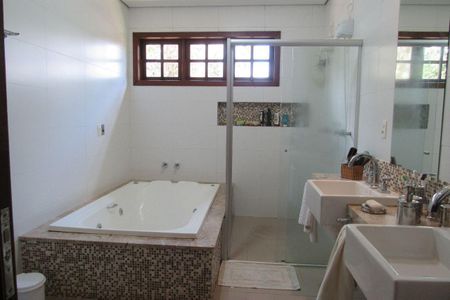 7_photo/00a6a1e159.eda30562fec2c246-ATLAS-d33122e7-effb-4e92-b6a4-be939e7c3250.jpg de casa à venda com 3 quartos, 320m² em Arvoredo, Nova Lima